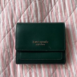Kate Spade Green Wallet